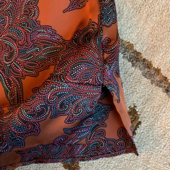 Shirt - Picture 3 of 6